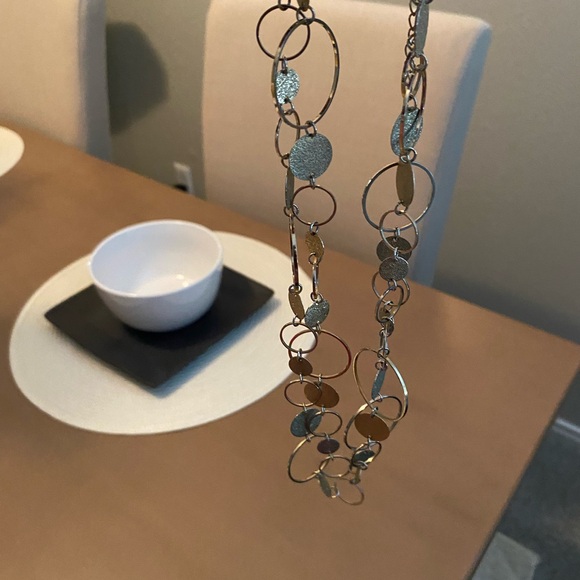 Elegant Gold and Silver Circle Necklace - Picture 4 of 6